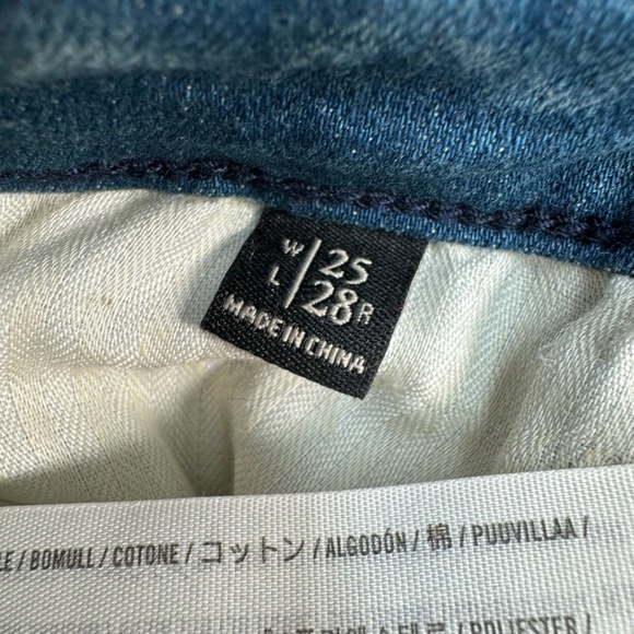 Abercrombie Fitch Signature Collection Skinny Jean Womens Sz 25 Mid Rise M Wash - Picture 6 of 16